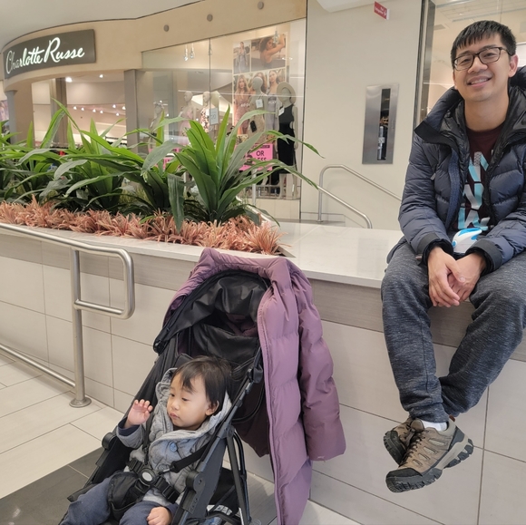 Posh Ambassador, Katherine - Picture 4 of 4